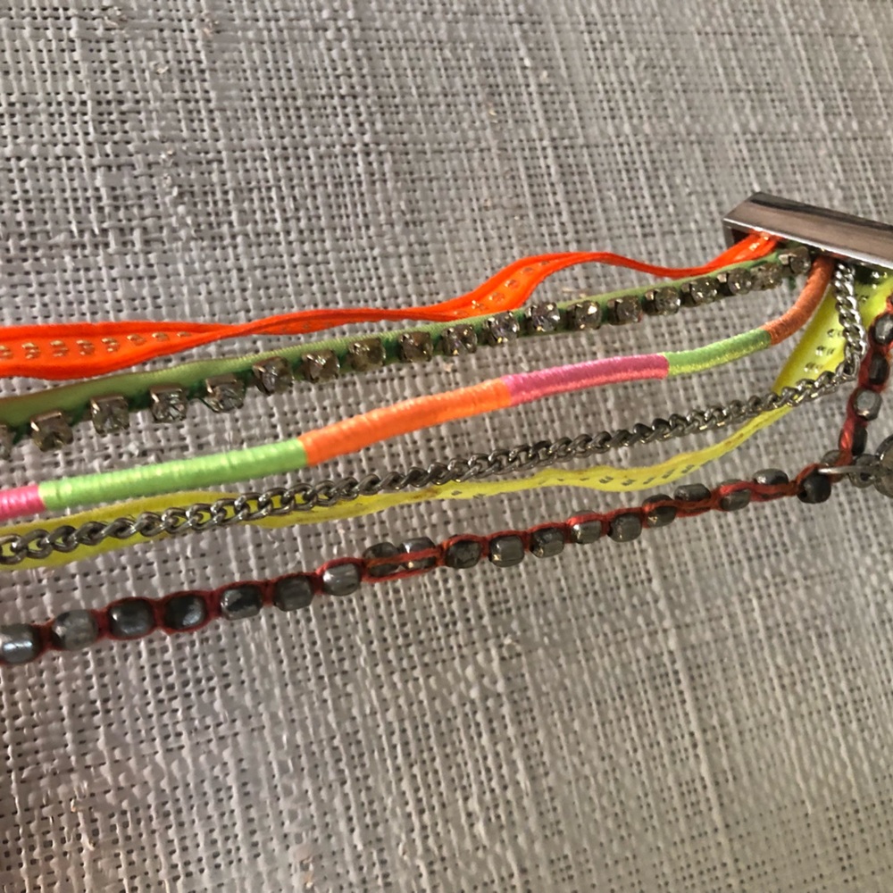 Magnetic fluorescent layered bracelet. Multi color bracelet in fun 80s colors - Picture 3 of 7